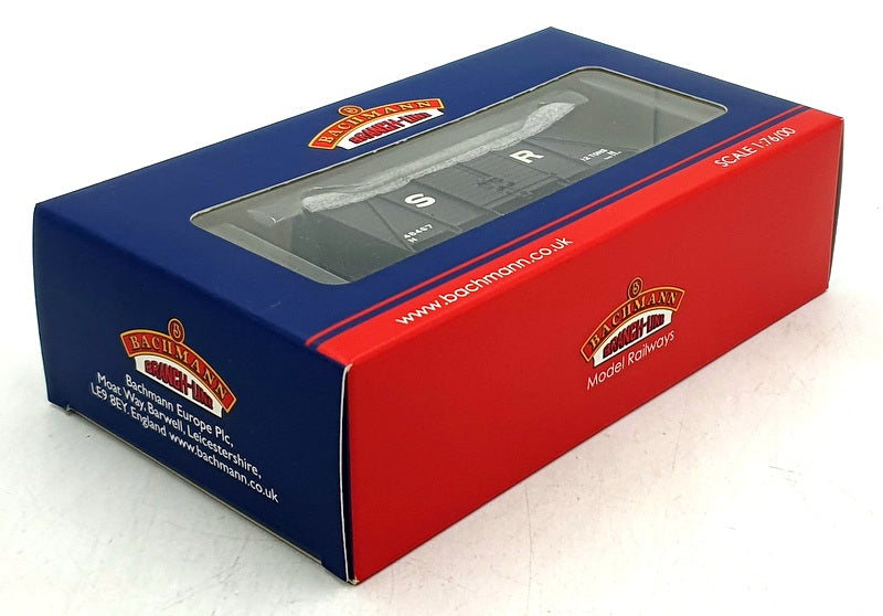 Bachmann OO Gauge 38-070D - 12 Ton Southern Planked Vent Van SR