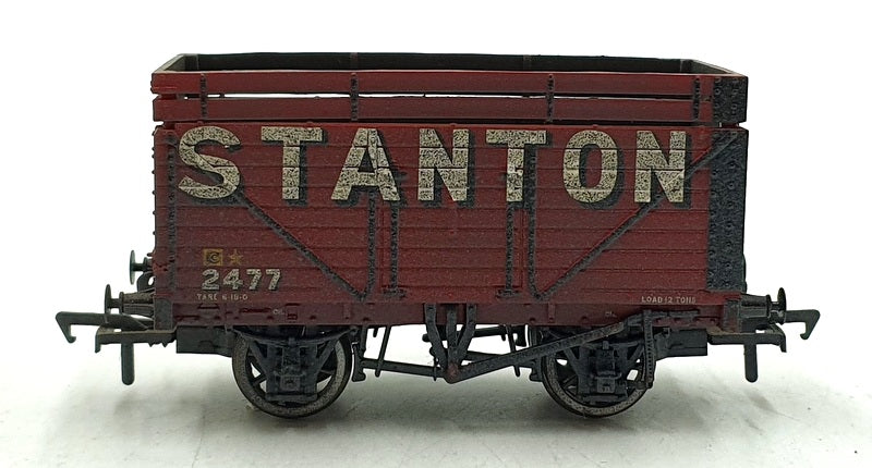 Bachmann OO Gauge 37-206A - 8 Plank Wagon w/Coke Rails Stanton