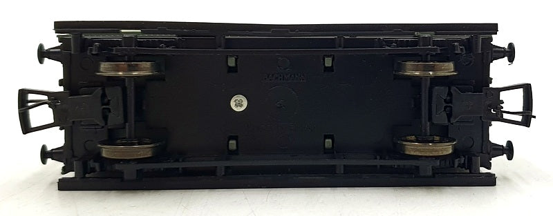 Bachmann OO Gauge 33-306B - 20 Ton Toad Brake Van W68476 BR Grey