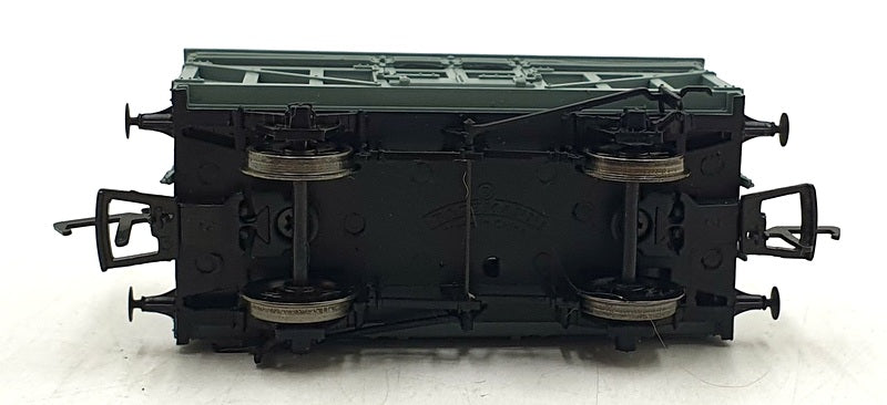 Bachmann OO Gauge 37-703 - 10 Ton Castle Wagon LMS 12098 Grey