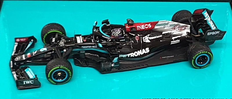 Minichamps 1/43 Scale 413 211544 - F1 Mercedes AMG Sotchi GP 2021 - Hamilton