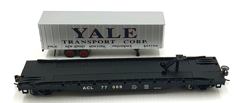 Bachmann Spectrum HO 1/87 Scale 16705 - Flat Car w/Trailer Atlantic Coast Line