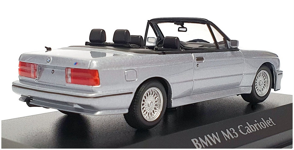 Maxichamps 1/43 Scale 940 020332 - 1988 BMW M3 Cabriolet (E30) - Met Silver Blue
