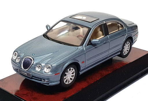 Maisto 1/43 Scale Diecast 31509 - 1999 Jaguar S-Type - Met. Lt. Blue