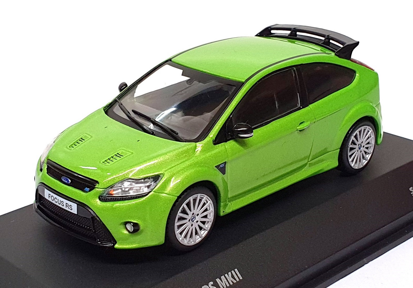 Solido 1/43 Scale S4314901 - Ford Focus RS Mk2 - Ultimate Green
