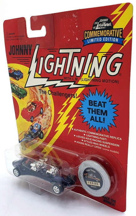 Johnny Lightning 1/64 Scale 100-162 - The Challengers Triple Threat Dark Purple