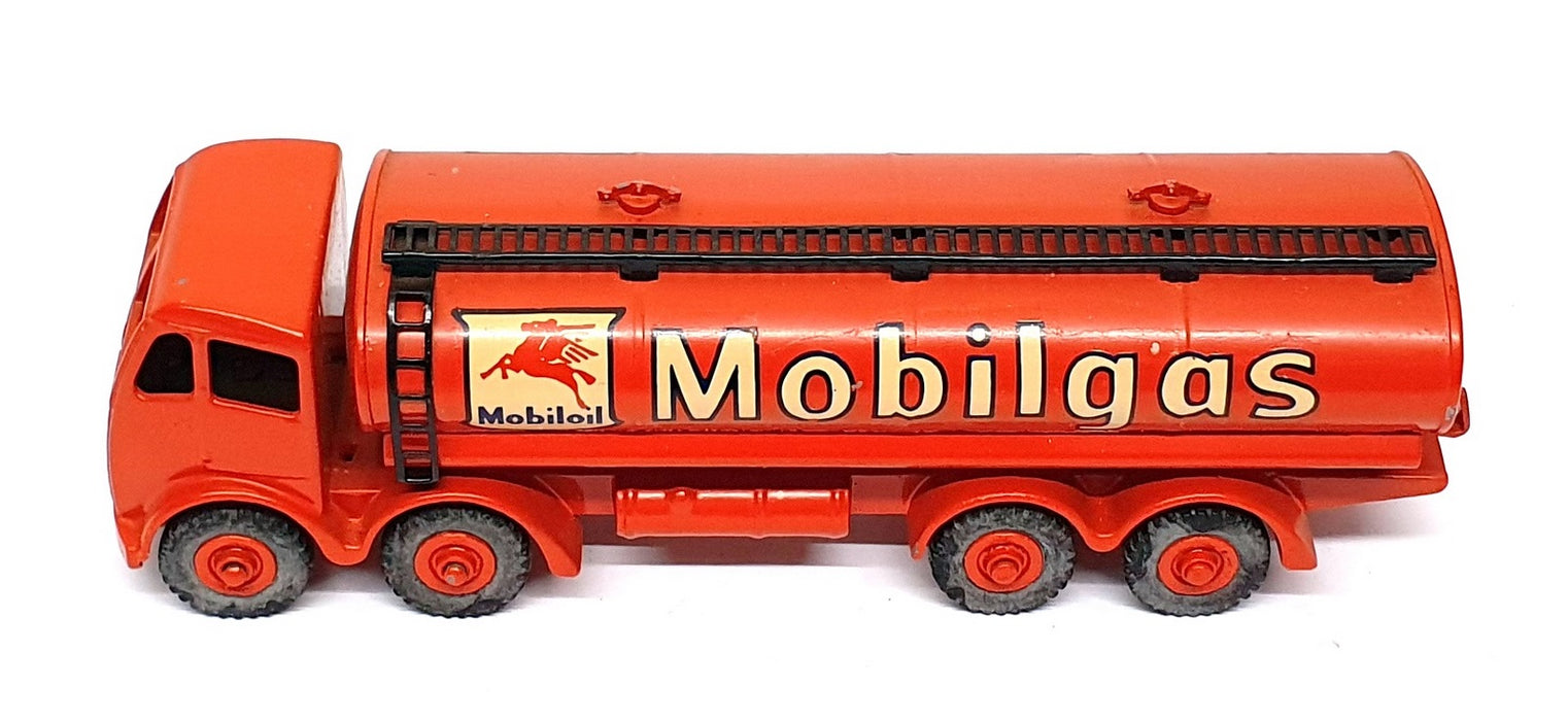 Dinky Supertoys 30526P - Foden 14 Ton Tanker Truck Mobilgas - Dk. Orange REPAINT