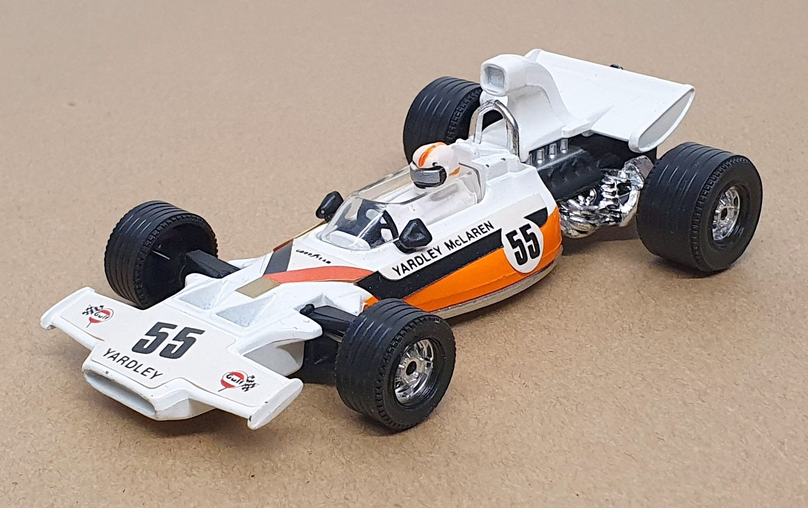 Corgi Toys 1/36 Scale Original Diecast 151 - F1 Yardley McLaren M19A