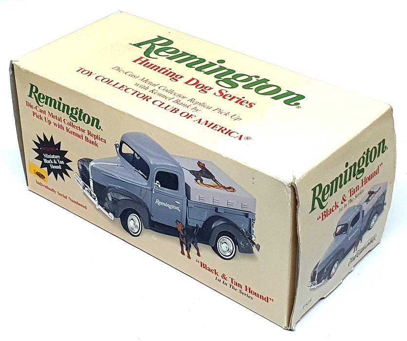 Ertl 1/24 Scale F828 - 1940 Ford Pick-Up With Dog Kennel (Remington) Grey