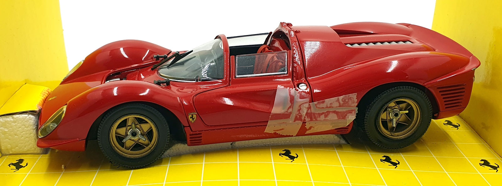 Revell 1/18 Scale 48822 - Ferrari 330 P4 - Rosso Red