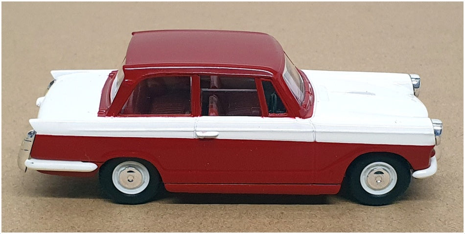 A Century Of Cars 1/43 Scale ACH3625 - Triumph Herald - Red/White