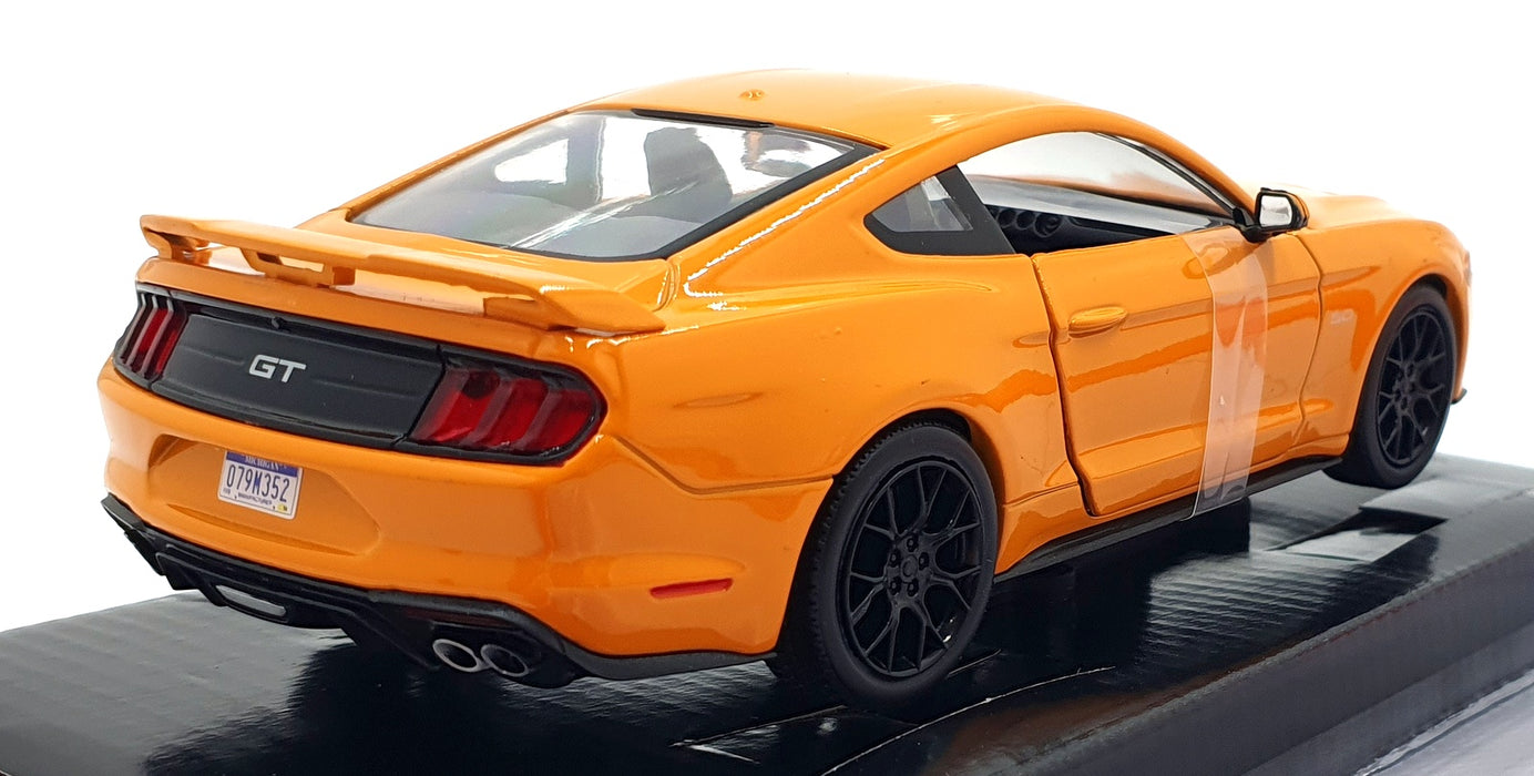 Motormax 1/24 Scale Model Car 79352 - 2018 Ford Mustang GT - Orange