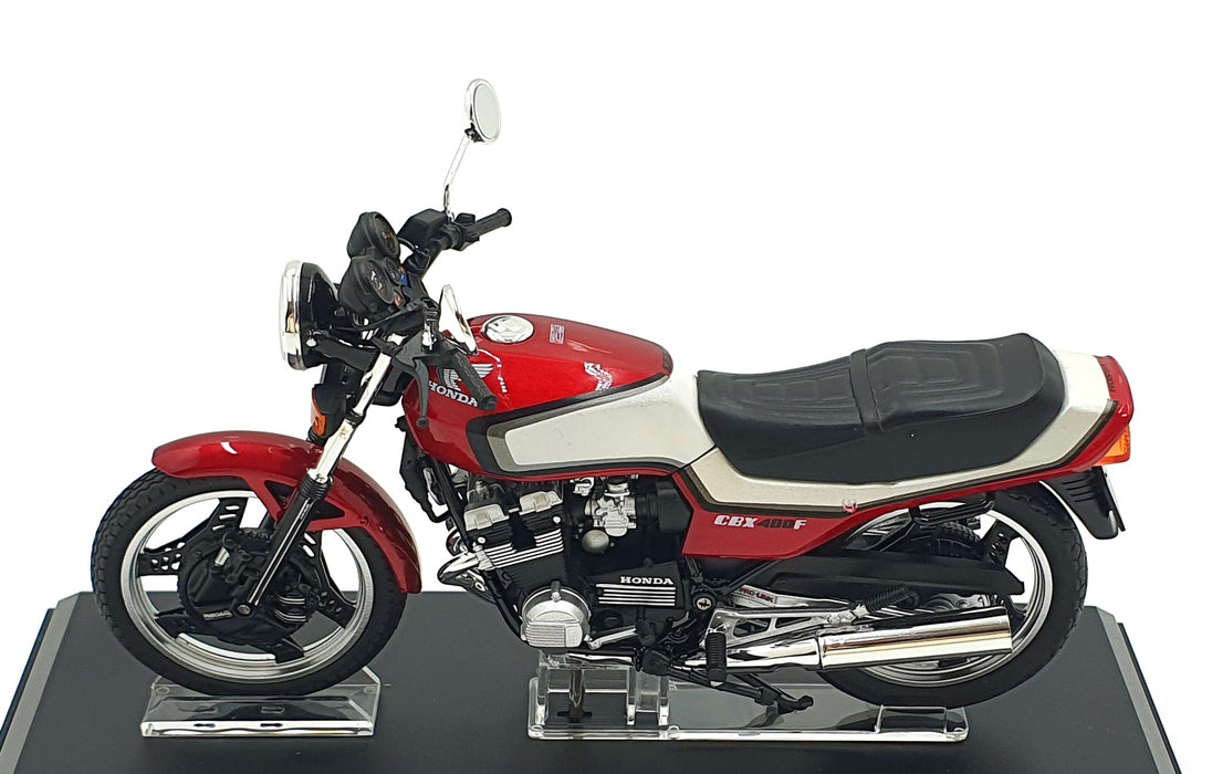 Aoshima 1/12 Scale 11200-4200 - Honda CBX400F Motorbike - Red/White