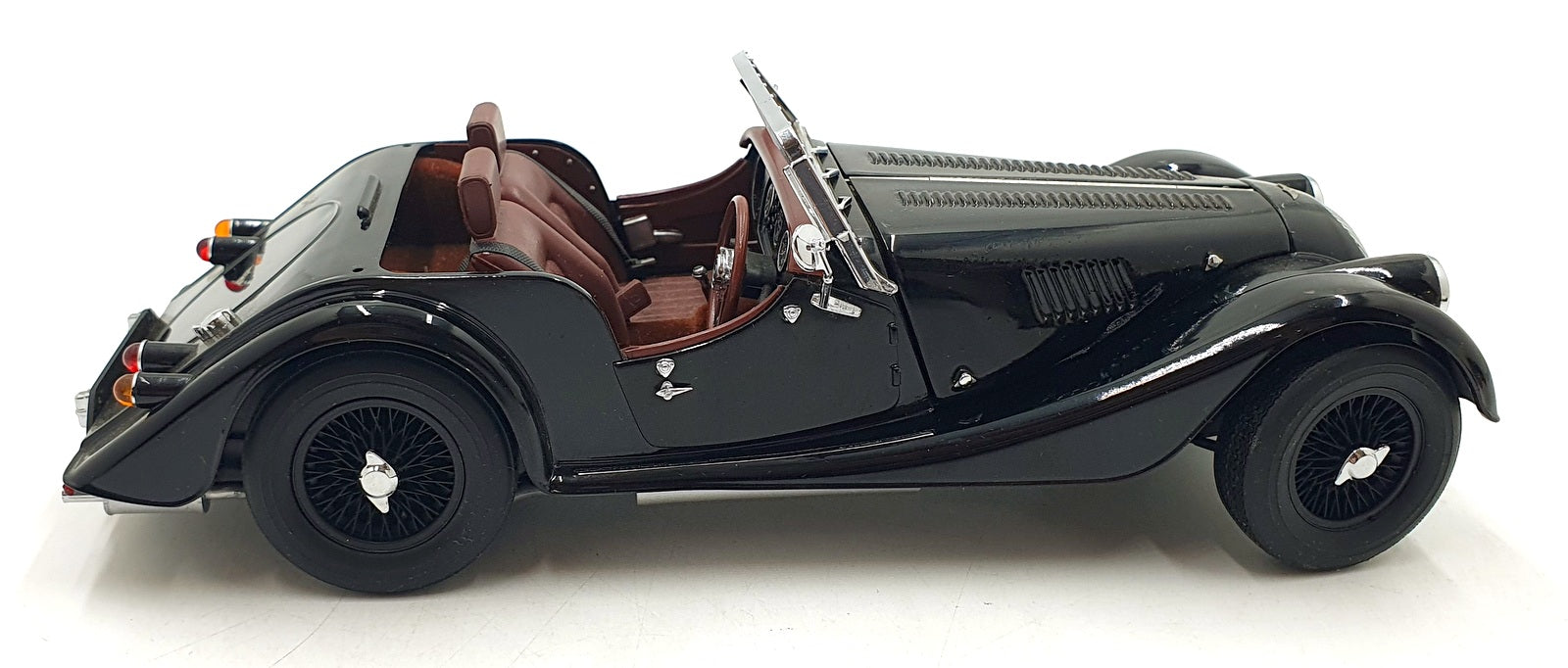 Kyosho 1/18 Scale Diecast DC23426K - Morgan 4/4 - Black