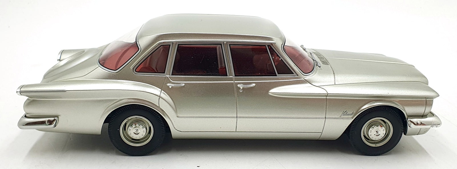 BOS Models 1/18 Scale Resin BOS204 - 1960 Plymouth Valiant - Metallic grey