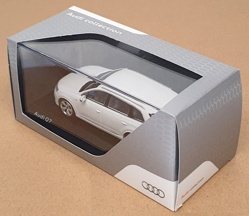 Spark Model 1/43 Scale 501.14.076.23 - Audi Q7 - Glacier White