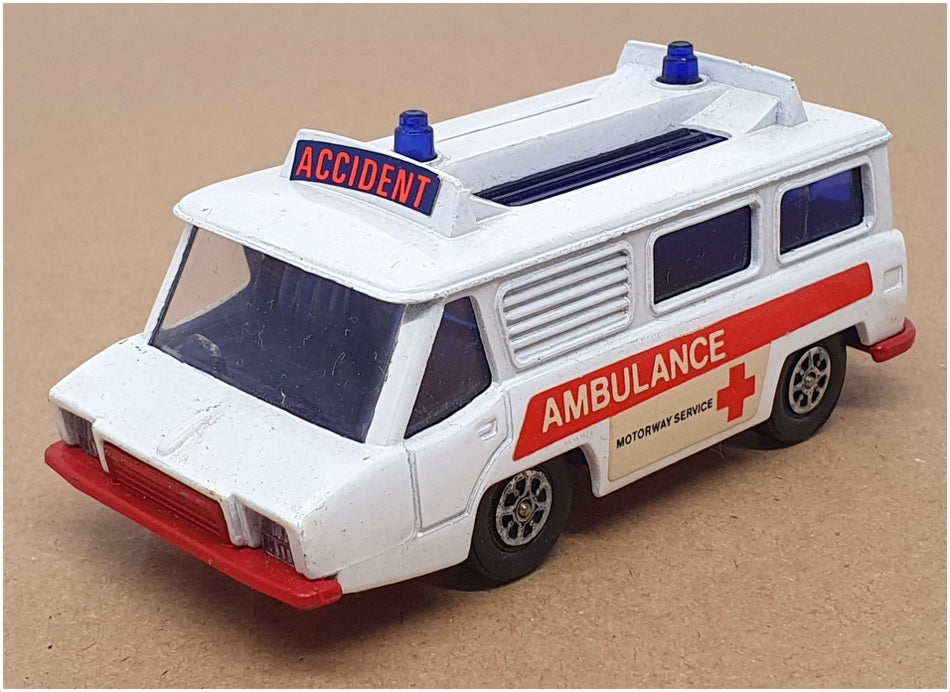 Corgi Appx 9.5cm Long Original Diecast 700 - Hi-Speed Ambulance - White