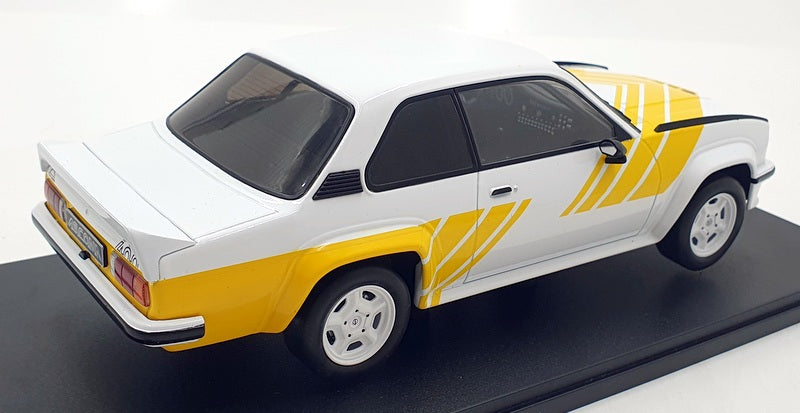 IXO Models 1/18 Scale Diecast 18CMC127 - Opel Ascona B 400 1982 - White
