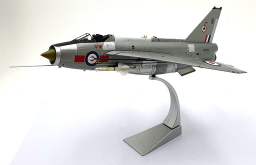 Corgi 1/48 Scale AA28404 - English Electric Lightning F.6 XR26/N RAF #5 Squadron