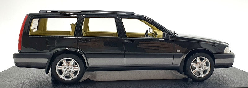 Cult 1/18 Scale Resin CML181-4 - 1996-1999 Volvo V70 XC Cross Country - Black