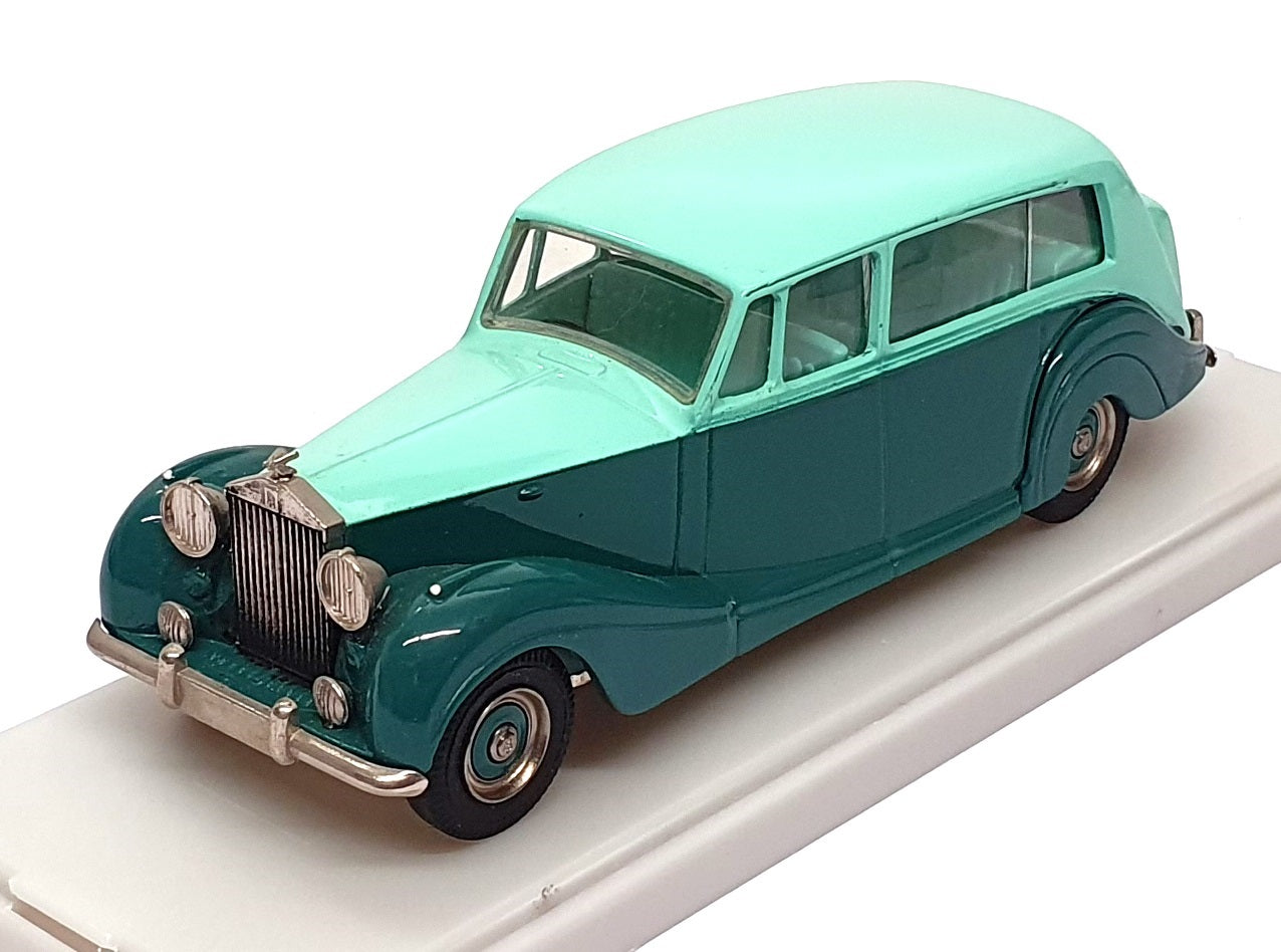 Rextoys 1/43 Scale No. 35 - Rolls Royce Phantom IV Shah Of Kuwait - 2-Tone Green