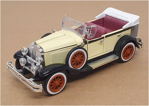 Motor Museum Mint 1/32 Scale 30MARQ - 1930 Buick Marquette - Pale Yellow/Black