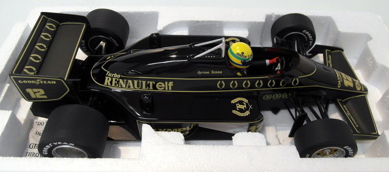 Minichamps 1/18 Scale Diecast 540 851812 - Lotus 98T Ayrton Senna 1985 F1