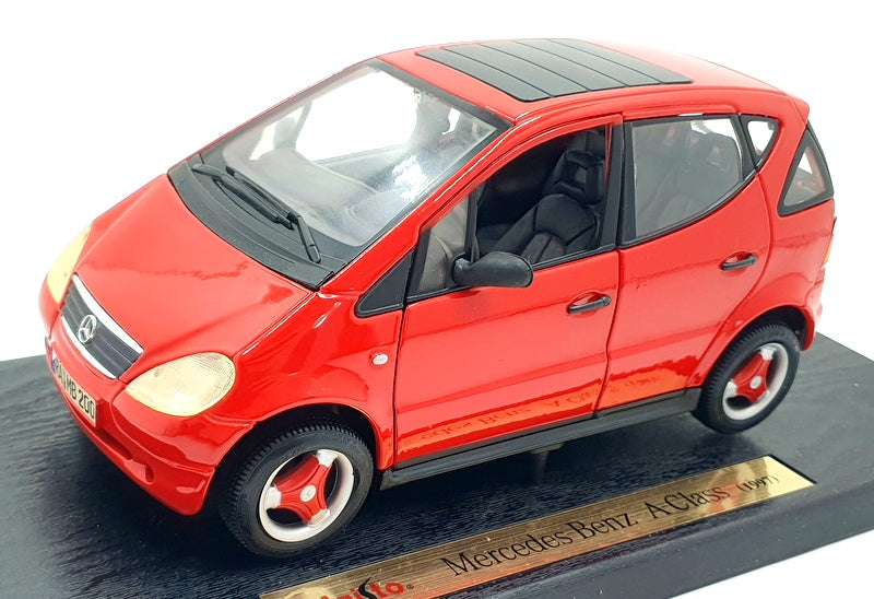 Maisto 1/18 Scale Diecast 31841 - Mercedes-Benz A-Class 1997 - Red