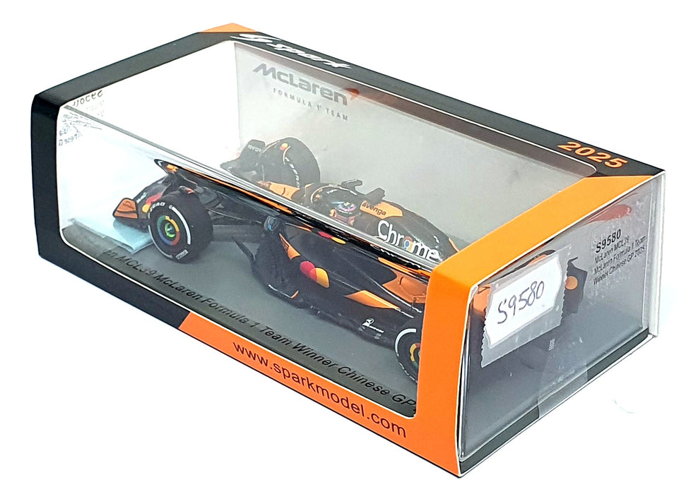 Spark 1/43 Scale S9580 - F1 McLaren MCL39 #81 Winner Chinese GP 2025 Piastri