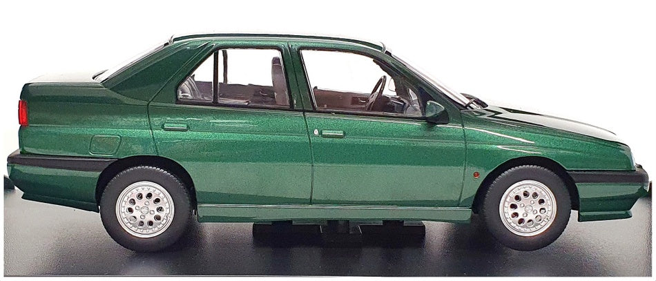 Triple9 1/18 Scale Diecast T9-1800381 - 1996 Alfa Romeo 155 Triple9 1/18 Scale Diecast T9-1800381 - 1996 Alfa Romeo 155