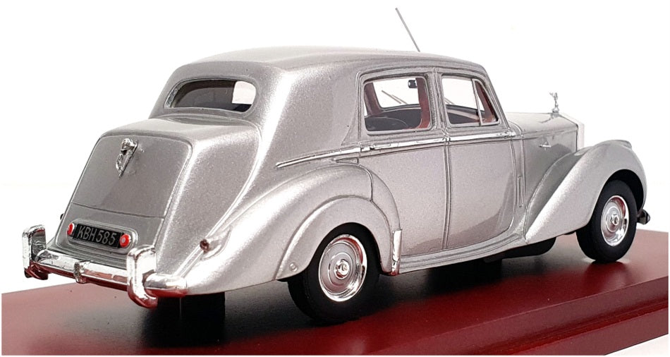 TSM Model 1/43 Scale TSM114320 - 1949 Rolls Royce Silver Dawn - Silver