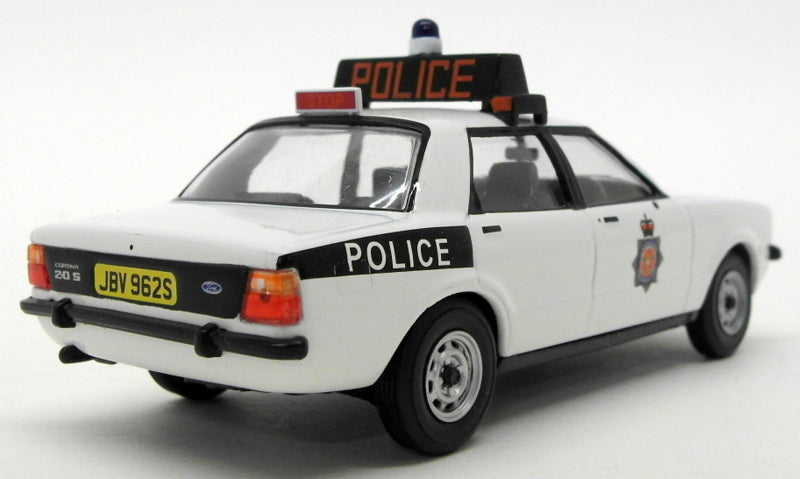Vanguards 1/43 Scale VA11904 - Ford Cortina MkIV 2.0S Lancashire Police - White