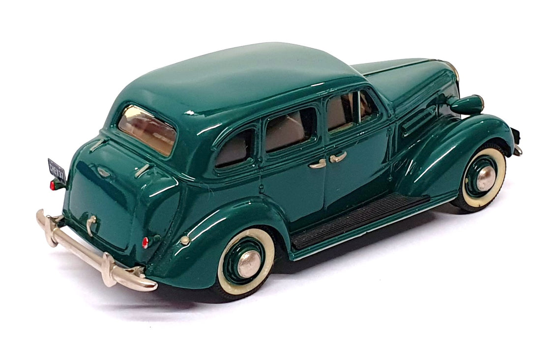 Madison Models 1/43 Scale Nr. 7 1937 Chevrolet Master Deluxe 4D SS - Beryl Green