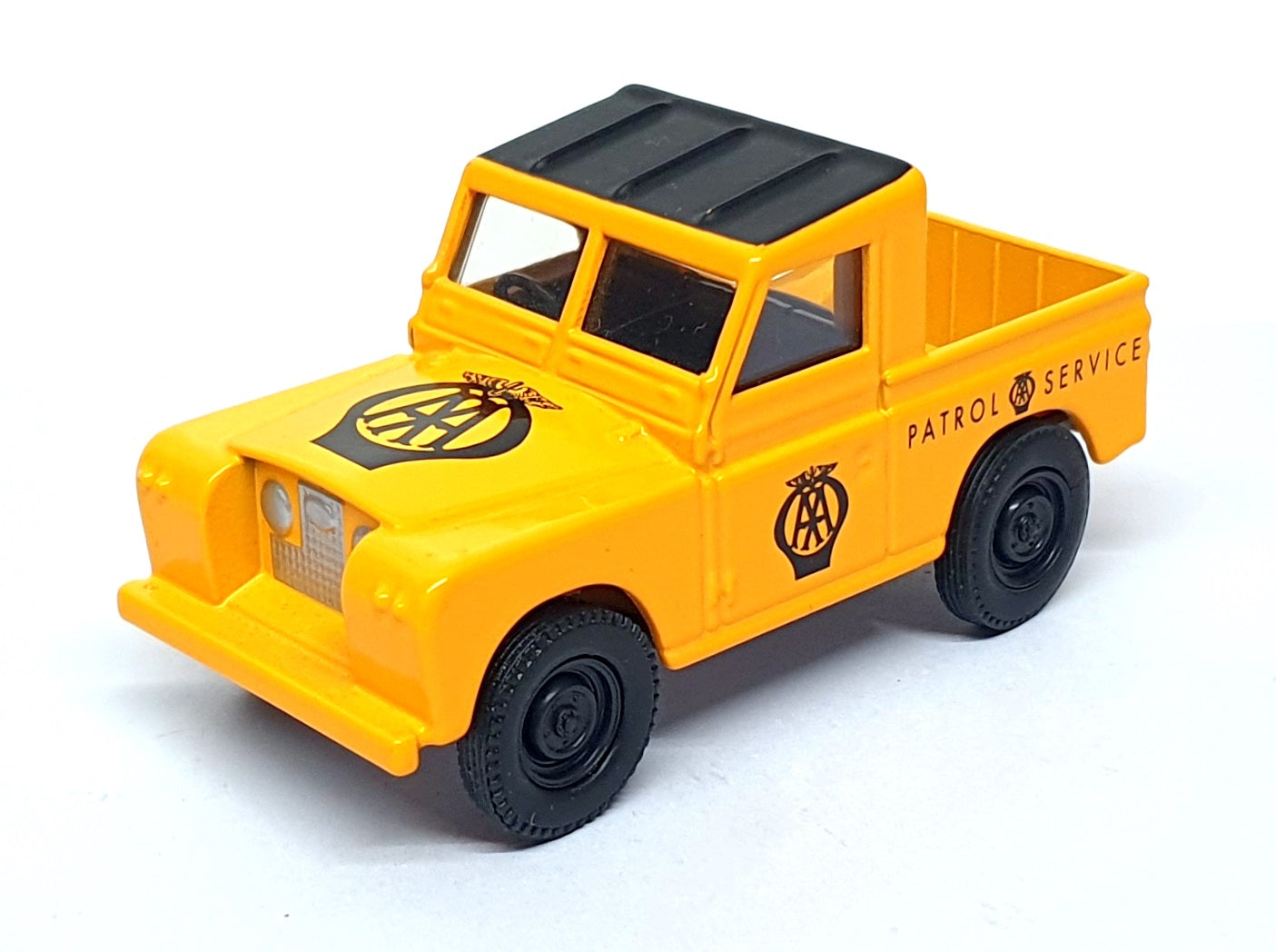 Corgi 1/43 Scale AA201Y - SWB Land Rover Truck AA - Yellow/Black
