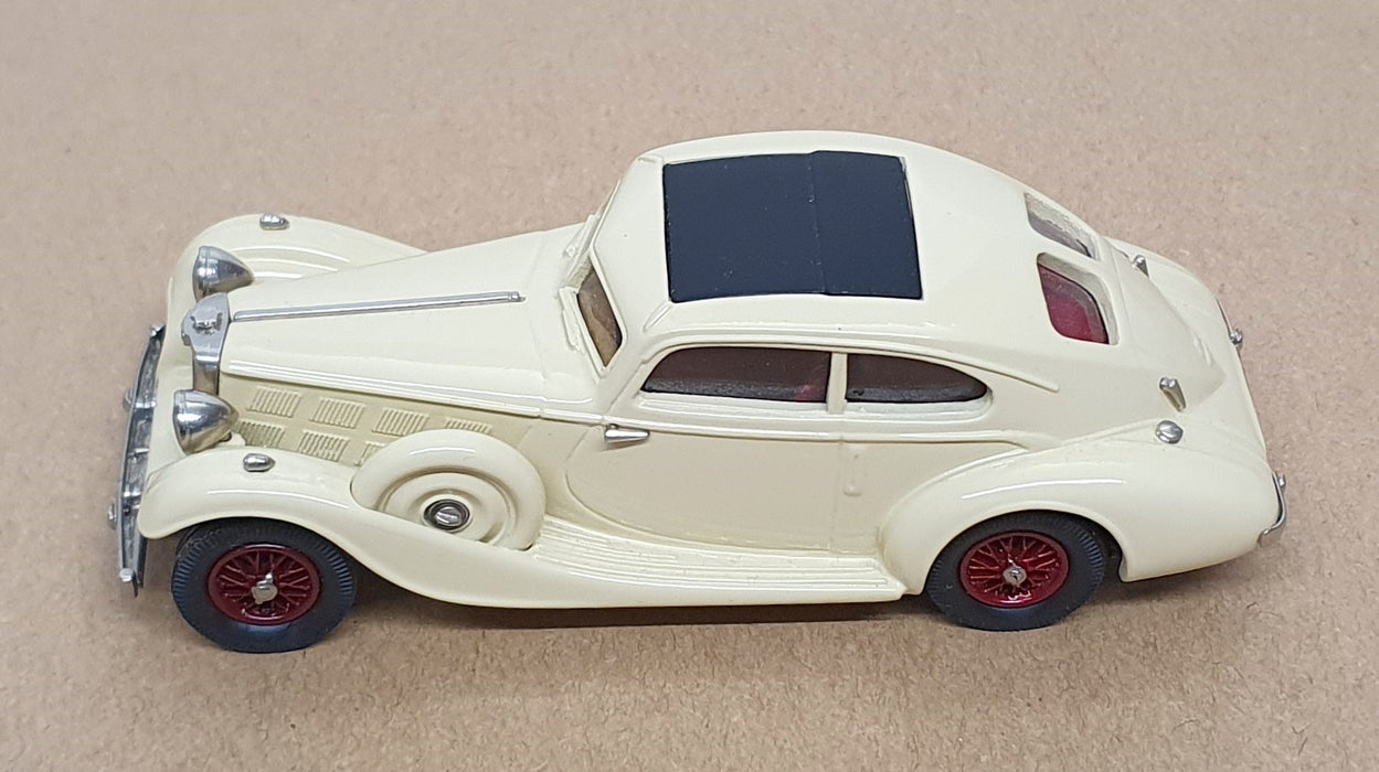 Lansdowne Models 1/43 Scale Model LDM29 - 1935 Triumph Vitesse Flow-Free - Cream
