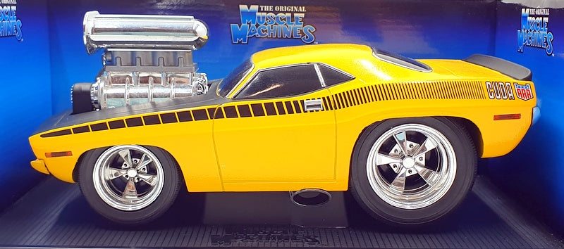 Muscle Machines 1/18 Scale Model 71165 - 1970 Plymouth Cuda - Yellow