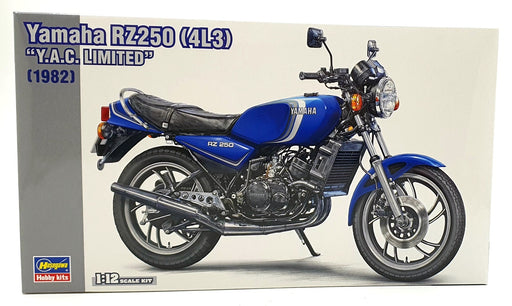 Hasegawa Kits 1/12 Scale 21774 - 1982 Yamaha RZ250 (4L3) "Y.A.C. Limited" - Blue