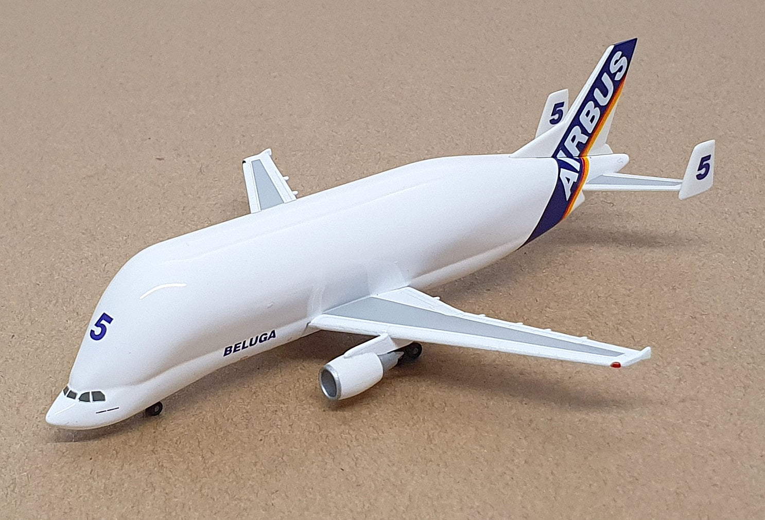 Herpa 1/500 Scale 512077 - Airbus A300-600ST Beluga 5 Aircraft - White