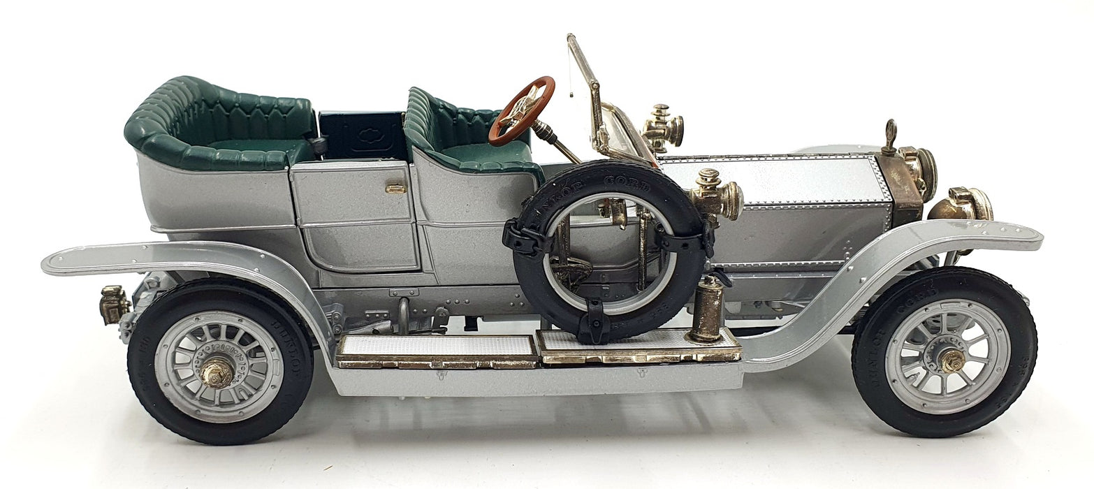 Franklin Mint 1/24 Scale Diecast B11JR67 - 1907 Rolls Royce Silver Ghost Silver