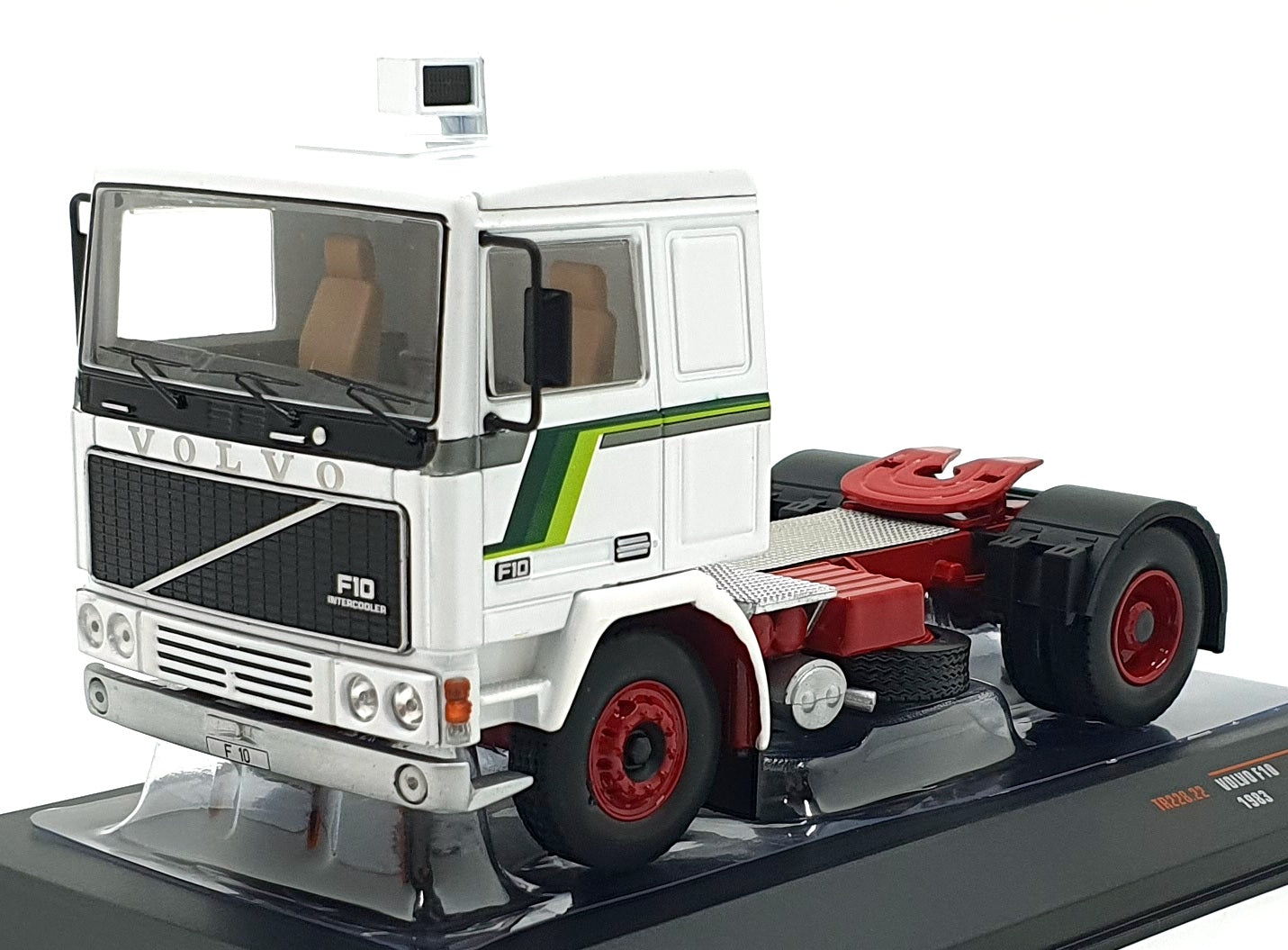 Ixo Models 1/43 Scale Diecast TR228.22 - 1983 Volvo F10 Truck - White