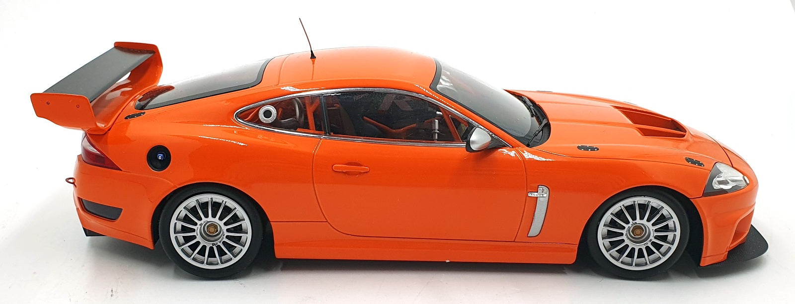 Minichamps 1/18 Scale 150 081391 - 2008 Jaguar XKR GT3 - Orange