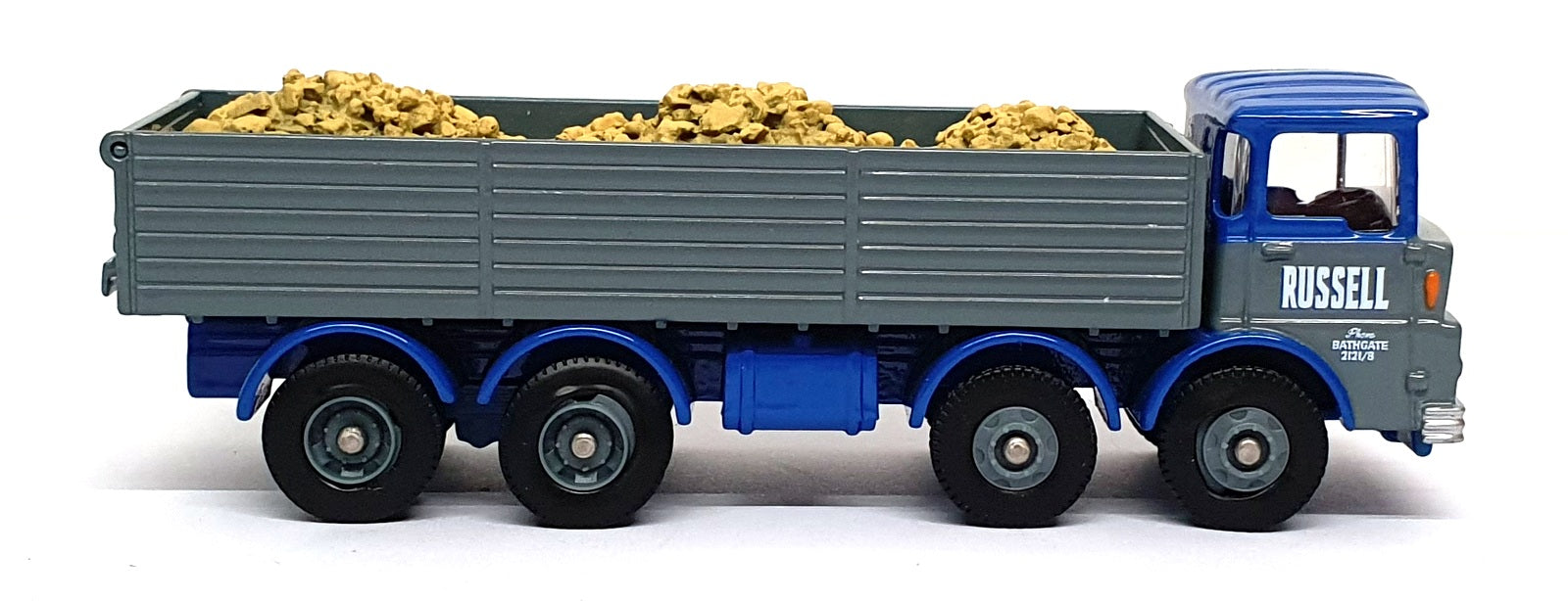 Lledo 1/76 Scale DG187000 - Guy Big J Tipper/Russell of Bathgate - Grey