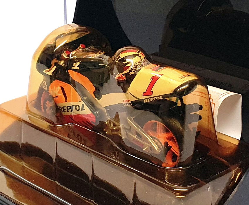 Onyx 1/24 Scale XM021 - Honda NSR V4 Team HRC Repsol #1 Michael Doohan