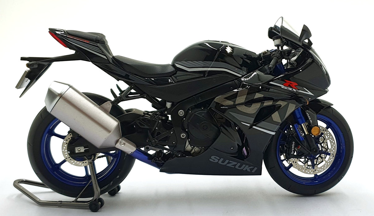 LCD Models 1/12 Scale 21372 - Suzuki-R 1000R - Black