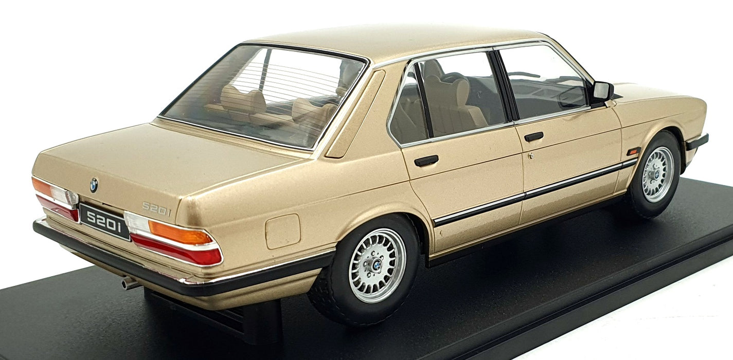 IXO 1/18 Scale 18CMC184.22 - 1987 BMW 520i (E28) 24h SPA - Met Gold