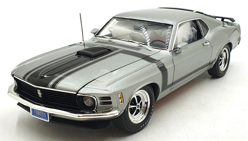 Acme 1/18 Scale Diecast A1801893 - 1970 Ford Mustang Boss 302 -Silver