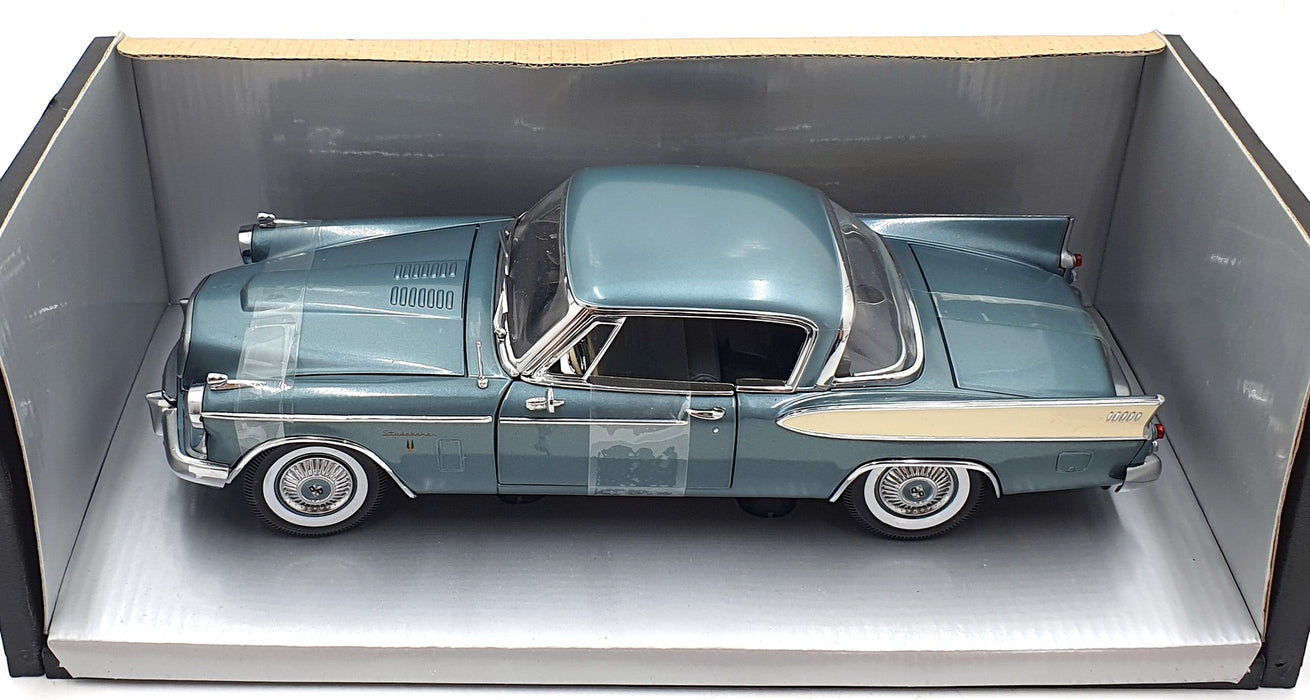 Motor City Classics 1/18 Scale Diecast 80004 - 1957 Studebaker Golden Hawk Grey