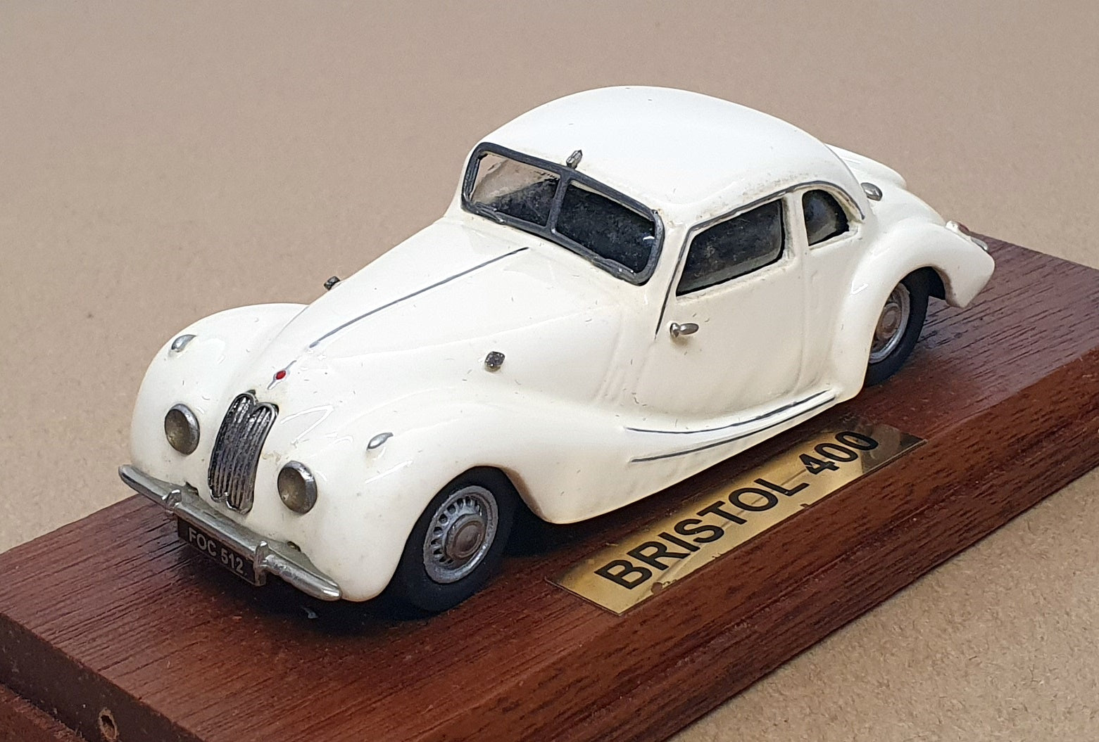 RAE Models 1/43 Scale KED026 - Bristol Type 400 - White