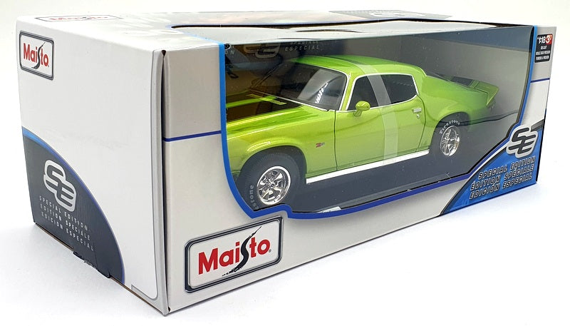 Maisto 1/18 Scale Diecast 46629 - 1971 Chevrolet Camaro - Green/Black