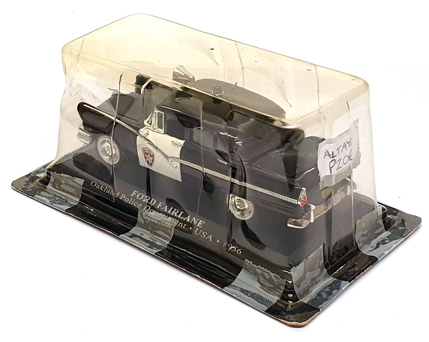 Altaya 1/43 Scale PZ06 - Ford Fairlane Oakland Police Dept. 1956 - Black/White